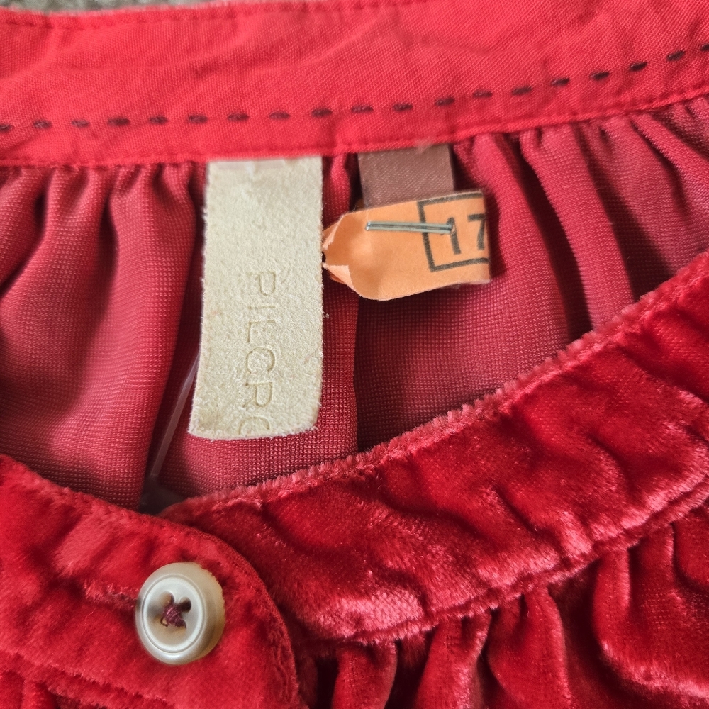 Anthropologie Pilcro Puff-Sleeved Velvet Buttondown Red‎ / Rouge  Size Medium MP - Picture 12 of 16